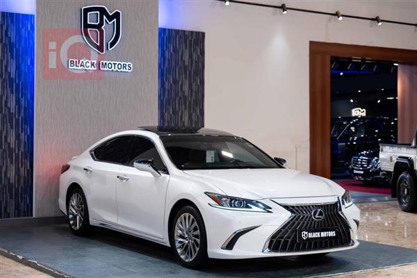 Lexus for sale in Iraq